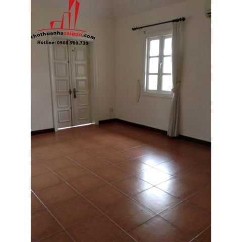 cho thuê nhà villa khu combound đường nguyễn văn hưởng, quận 2