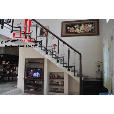 cần cho thuê nhà quận 1, đường nguyễn văn nguyễn giá cho thuê:40tr/tháng