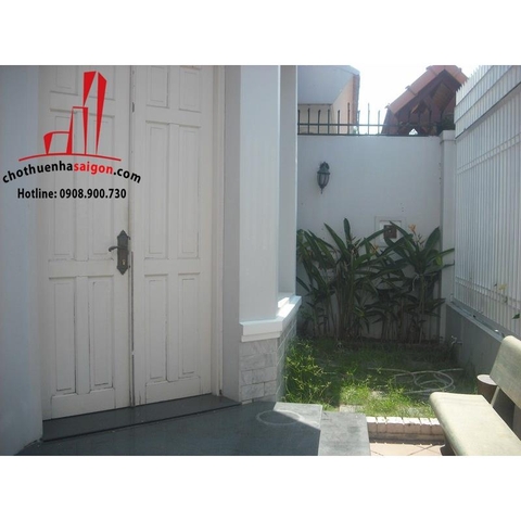 Cho thuê Biệt Thự tại Quận 2 khu Trần Não - giá 1000$