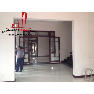 cần cho thuê biệt thự phường thảo điền quận 2, giá cho thuê:5000$/tháng