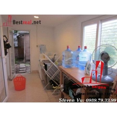 cho thuê biệt thự đường nguyễn văn hưởng, quận 2 giá 3300$