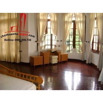 cần cho thuê villa quận tân bình đường hậu giang , giá cho thuê:60tr/tháng