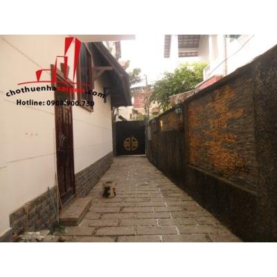 cho thuê biệt thự khu combound ABC trần não quận 2, giá 3500$