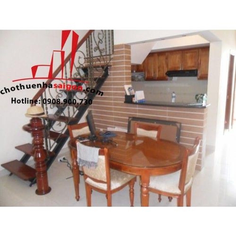 Cho thuê căn hộ quận 1, đường  Lê Lợi , giá 1300$