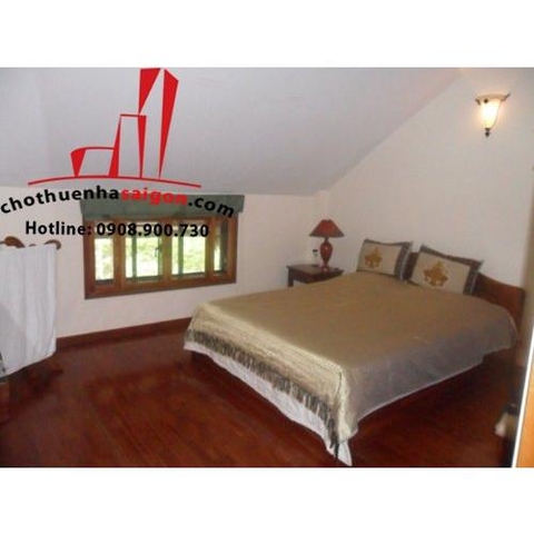 Cho thuê căn hộ quận 1, đường  Lê Lợi , giá 1300$