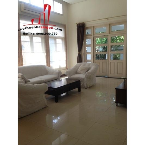 cho thuê villa quận 2, khu villa nguyễn văn hưởng giá cho thuê:2500$/tháng