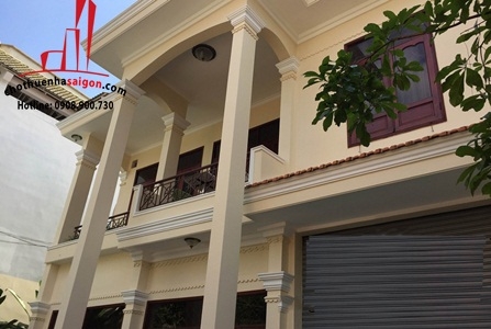 cho thuê villa quận 2, đường quốc hương , phường thảo điền  giá cho thuê:2200$/tháng