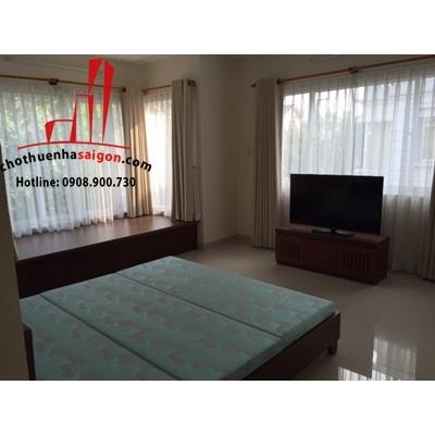 Cho thuê nhà biệt thự thiết kế đẹp khu biệt thự Nam Phú, KDC Nam Long,Quận 7