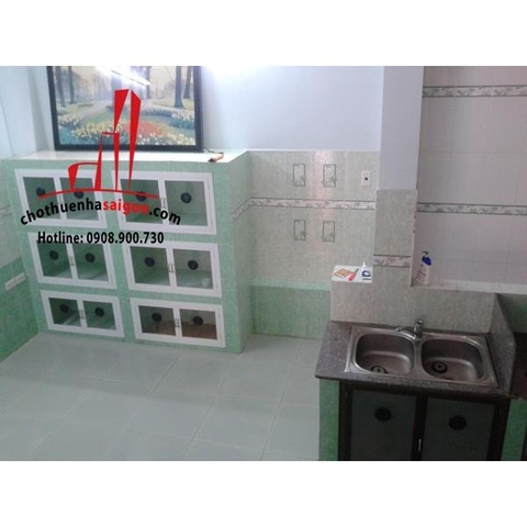 Cho thuê nhà Quận Phú Nhuận, hẻm đường Huỳnh Văn Bánh. Giá : 14 triệu/tháng.