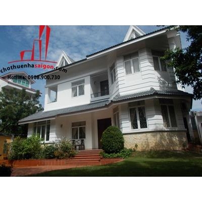 cần cho thuê biệt thự sân vườn quận 2, đường xuân thủy giá cho thuê:3000$/tháng