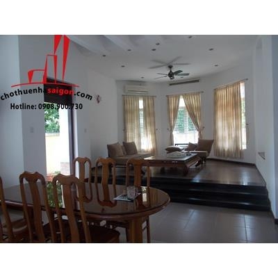 cần cho thuê biệt thự sân vườn quận 2, đường xuân thủy giá cho thuê:3000$/tháng