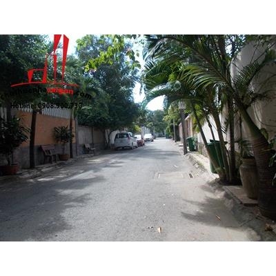 cần cho thuê biệt thự sân vườn quận 2, đường xuân thủy giá cho thuê:3000$/tháng