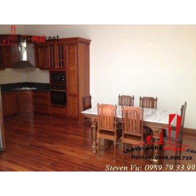 cần cho thuê biệt thự quận 2, đường nguyễn văn hưởng, giá 2700$/tháng