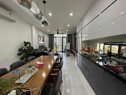 cho thuê nhà quận tân bình, đường hoàng văn thụ giá cho thuê 50tr/tháng