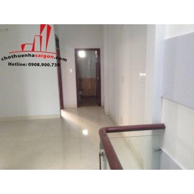 cho thuê biệt thự quận 2, đường dương văn an, giá cho thuê:1200$/tháng