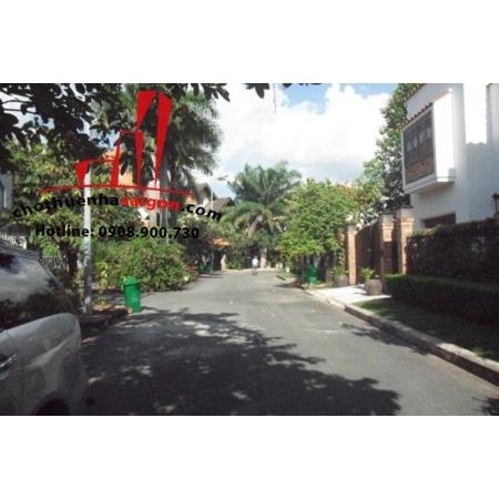 cho thuê biệt thự đường nguyễn văn hưởng, khu thảo điền 1, quận 2