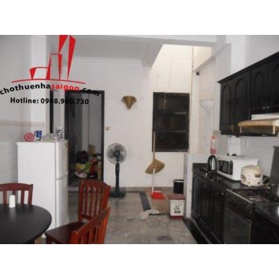 cho thuê biệt thự quận tân bình, đường nguyễn văn trỗi, giá 2500$/tháng