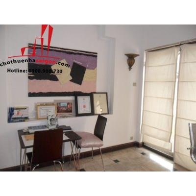 cho thuê biệt thự quận tân bình, đường nguyễn văn trỗi, giá 2500$/tháng