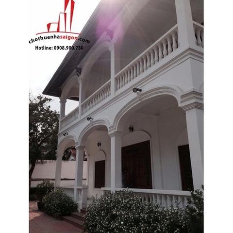 cho thuê biệt thự quận 2 ,đường trần ngọc diện giá cho thuê:3500$/tháng