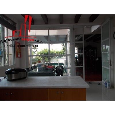 cho thuê biệt thự hồ bơi, khu combound đường trần não, quận 2