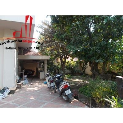 cho thuê biệt thự quận 2,phường thảo điền giá cho thuê:3500$/tháng