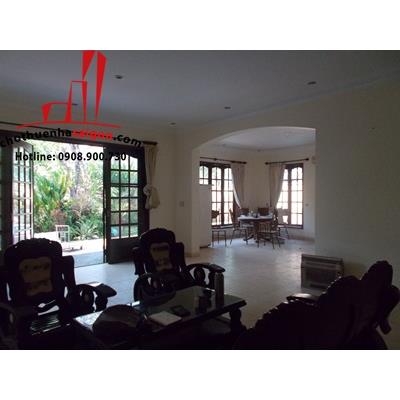 cho thuê biệt thự quận 2,phường thảo điền giá cho thuê:3500$/tháng