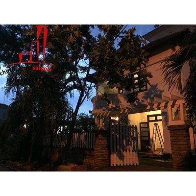 cho thuê villa khu combound thảo điền 2, quận 2, giá cho thuê:2200$/tháng