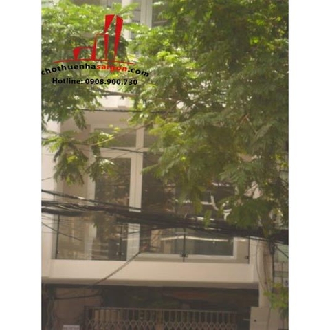 cần cho thuê nhà mặt tiền đường nguyễn cư trinh quận 1, giá 1500$/tháng