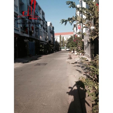 nhà nguyên căn khu c khu đô thị an phú , an khánh, quận 2 giá cho thuê:900$/tháng