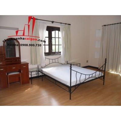 cho thuê biệt thự khu combound ABC trần não quận 2, giá 4500$