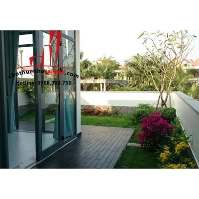 cho thuê villa biệt thự quận 2, đường nguyễn văn  hưởng giá cho thuê:4500$/tháng