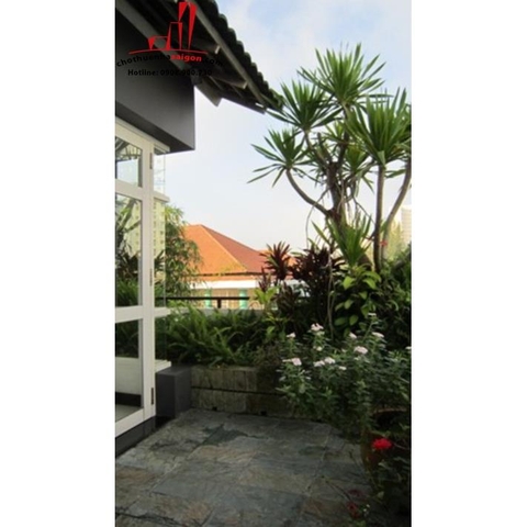 cần cho thuê biệt thự quận 2,đường lương đình của giá cho thuê:1800$/tháng