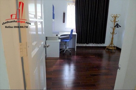 cho thuê biệt thự quận 2, đường xuân thủy giá cho thuê:100tr/tháng