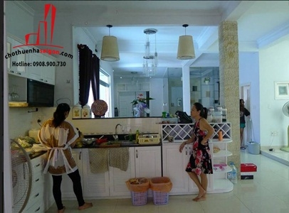 cho thuê biệt thự quận 2, đường xuân thủy giá cho thuê:100tr/tháng