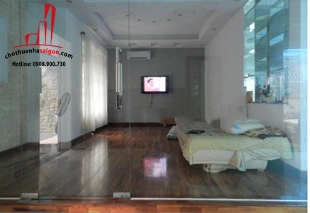 cho thuê biệt thự quận 2, đường xuân thủy giá cho thuê:100tr/tháng