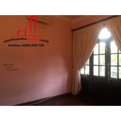 cần cho thuê biệt thự đường nguyễn ư dĩ quận 2, giá cho thuê:2700$/tháng net