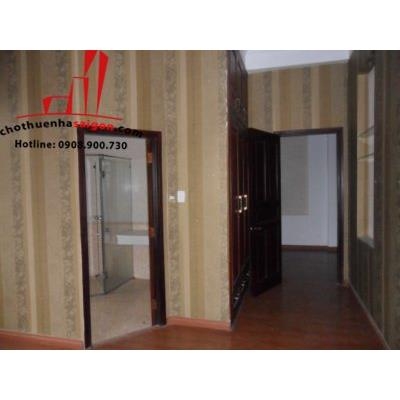 cho thuê biệt thự  đường trần não,phường bình an giá 2500$/tháng