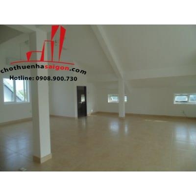 cho thuê biệt thự sân vườn đường nguyễn văn hưởng, quận 2