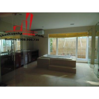 cho thuê biệt thự sân vườn đường nguyễn văn hưởng, quận 2