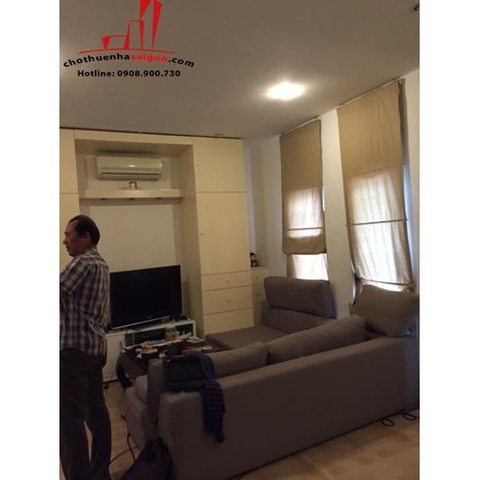 cần cho thuê villa quận phú nhuận, đường hồ biểu chánh giá cho thuê 2000$/tháng