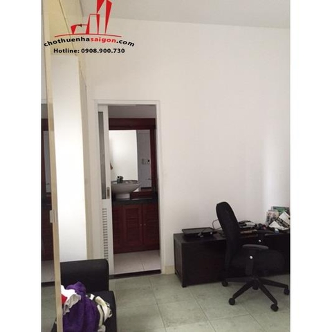 cần cho thuê villa quận phú nhuận, đường hồ biểu chánh giá cho thuê 2000$/tháng