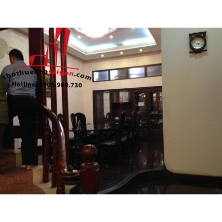 cần cho thuê villa quận tân bình ,đường bạch đằng, giá 1500$/tháng