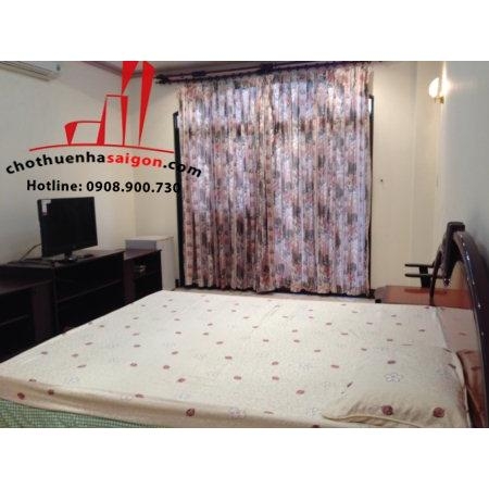 cần cho thuê villa quận tân bình ,đường bạch đằng, giá 1500$/tháng