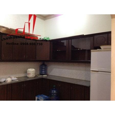 cần cho thuê villa quận tân bình ,đường bạch đằng, giá 1500$/tháng