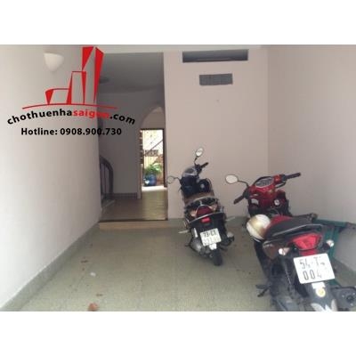 cần cho thuê villa phố quận phú nhuận, đường hoàng diệu giá cho thuê:1500$/tháng