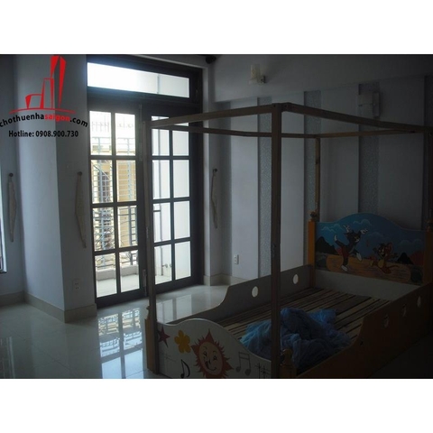 Cho thuê biệt thự phố khu compound Quận 2 - giá 1200$