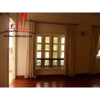 cho thuê nhà villa khu combound đường nguyễn văn hưởng, quận 2, giá 2700$/tháng