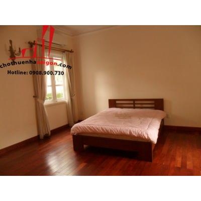 cho thuê nhà villa khu combound đường nguyễn văn hưởng, quận 2, giá 2700$/tháng