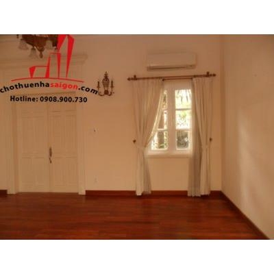 cho thuê nhà villa khu combound đường nguyễn văn hưởng, quận 2, giá 2700$/tháng