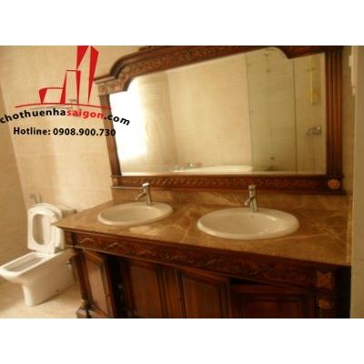 cho thuê nhà villa khu combound đường nguyễn văn hưởng, quận 2, giá 2700$/tháng